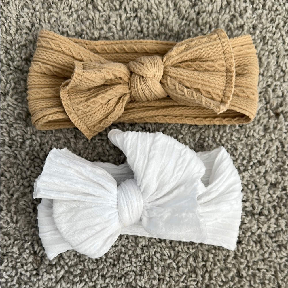 Kids Knotted Headbands - Tan and White